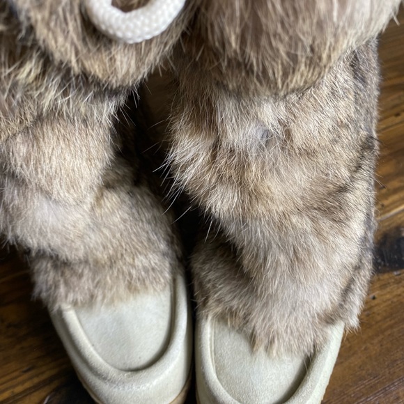 Coach rabbit fur winter boots, size 7 - Picture 4 of 9
